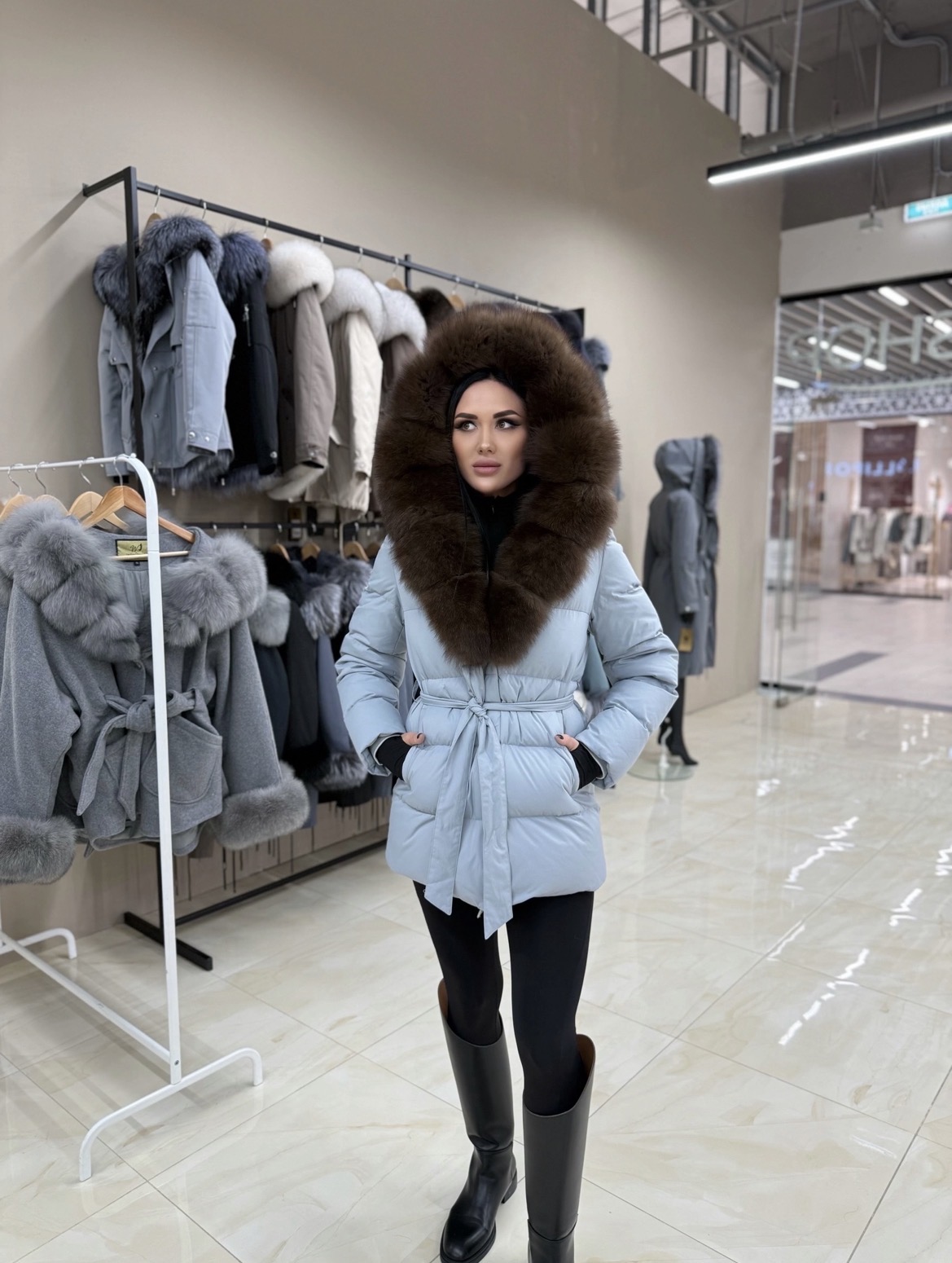 Куртка с мехом песца